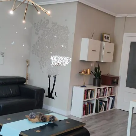 Intxaurti Etxea Mallavia