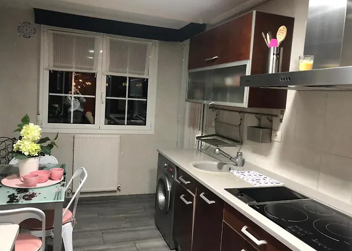 Intxaurti Etxea * Mallavia