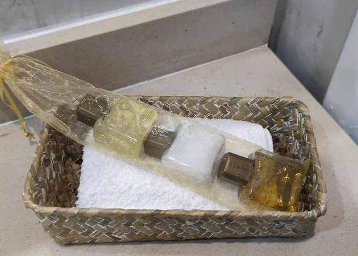 Intxaurti Etxea * Mallavia