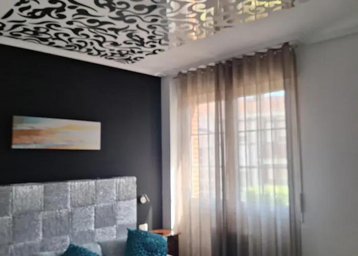 Intxaurti Etxea * Mallavia