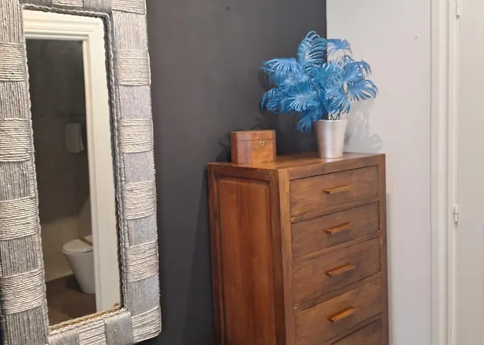 Intxaurti Etxea * Mallavia